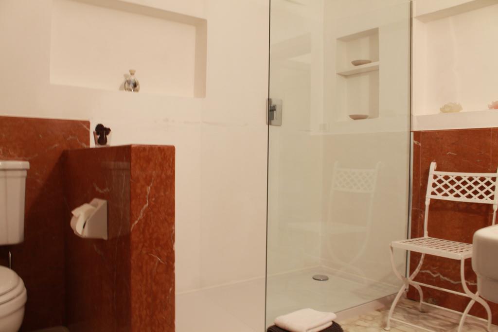 B&B Emily'S Rooms Florenz Zimmer foto