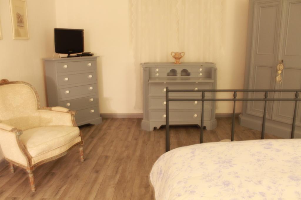 B&B Emily'S Rooms Florenz Zimmer foto